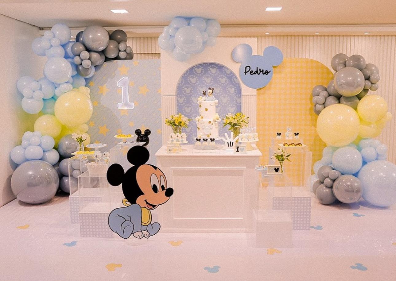Step into Mickey’s World with Our Themed Setups