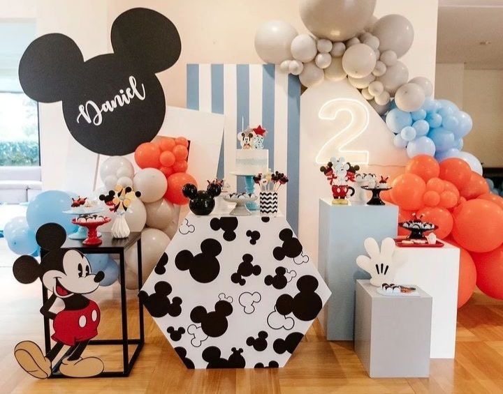 Celebrate Love And Joy With Mickey’s Charm preview 1