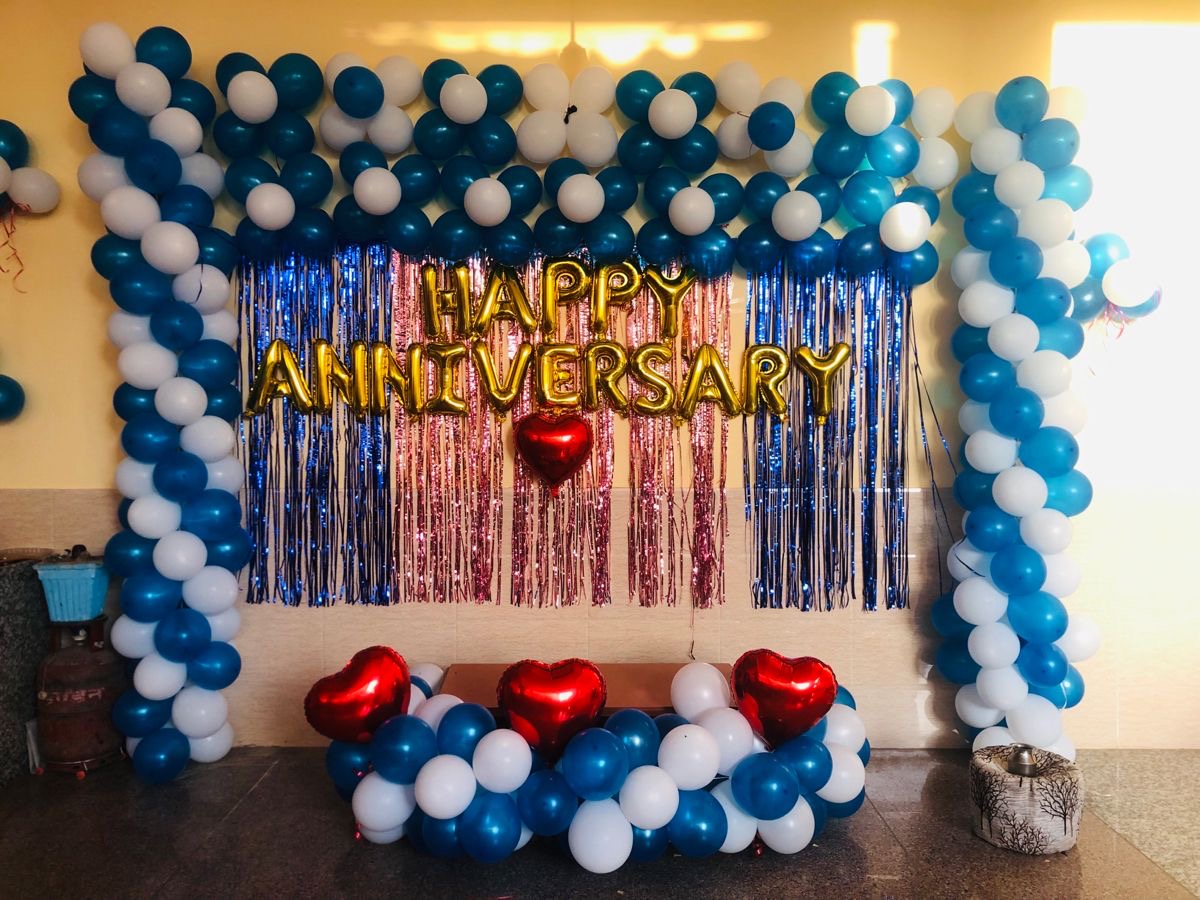 Blue White Anniversary Decoration