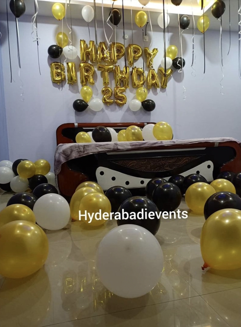 Elevate Your Event With This Beautiful Balloon Decor