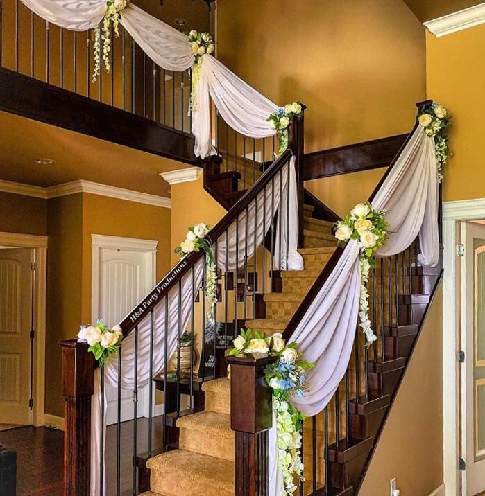 Celebrate New Beginnings With This Elegant Railing Decor