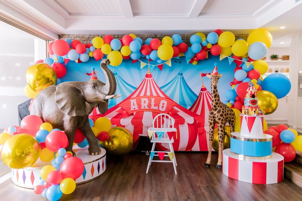 Step Right Up Your Guide to Circus Styling