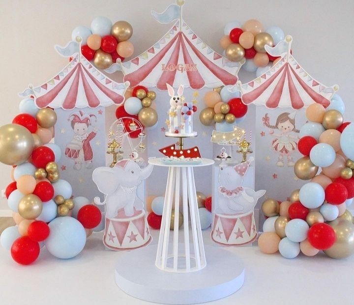 Bringing the Circus to Your Living Room With This Beautiful Decor