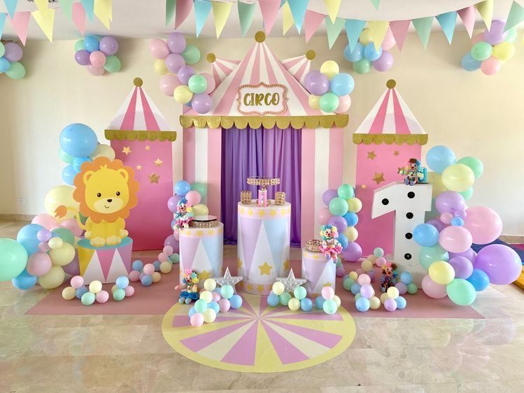 Step Into the Funhouse With Circus Themed Decor