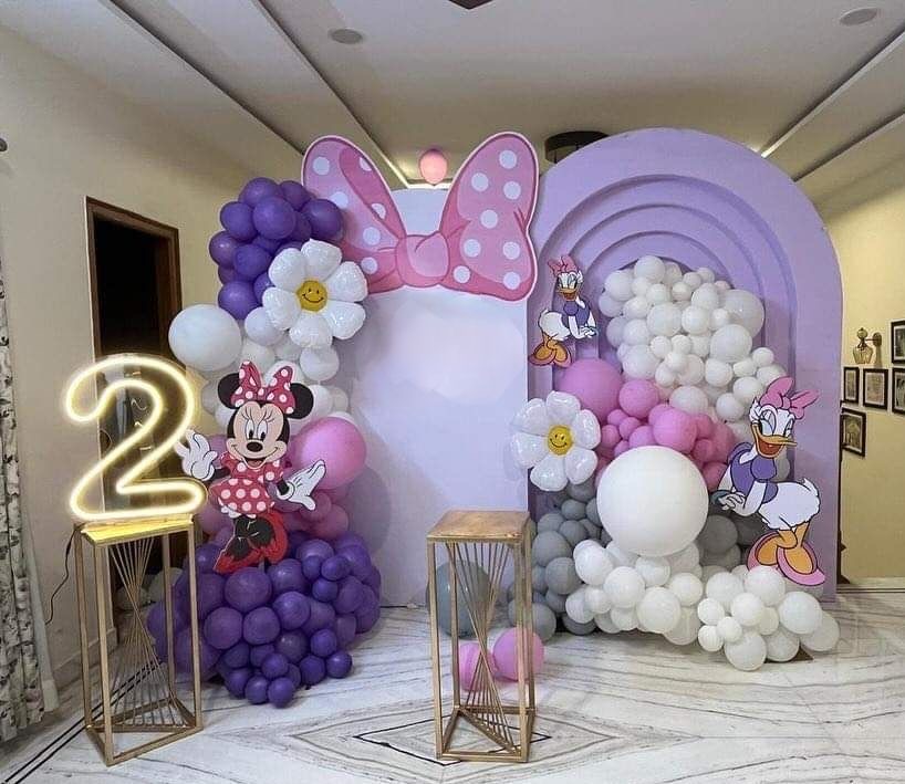 Craft A Dreamy Atmosphere With Minnie Themed Decor
