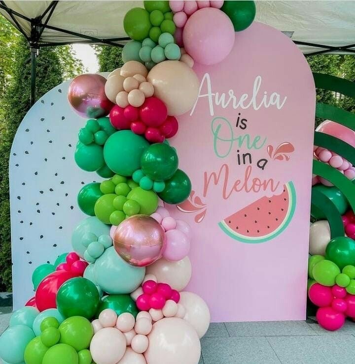 Fruity Fantasies Create a Vibrant Atmosphere