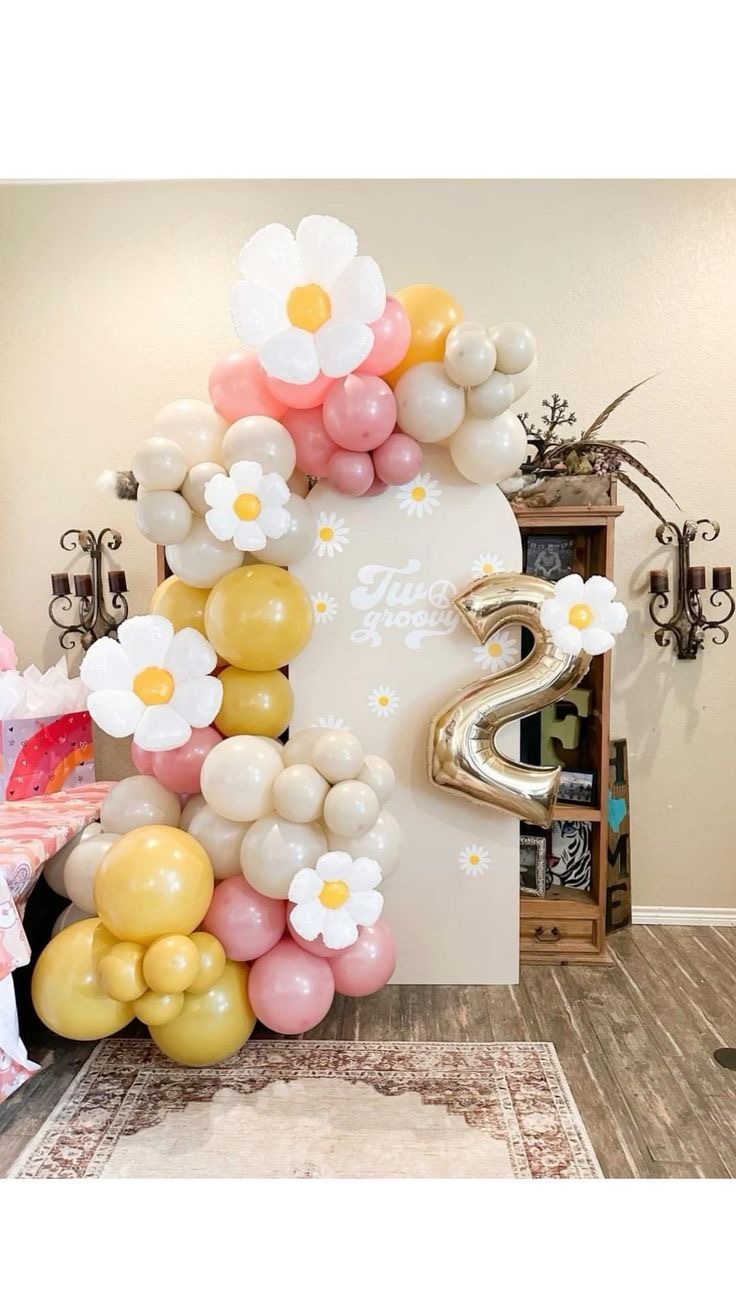 Delightful Daisy Decor for Your Magical Event